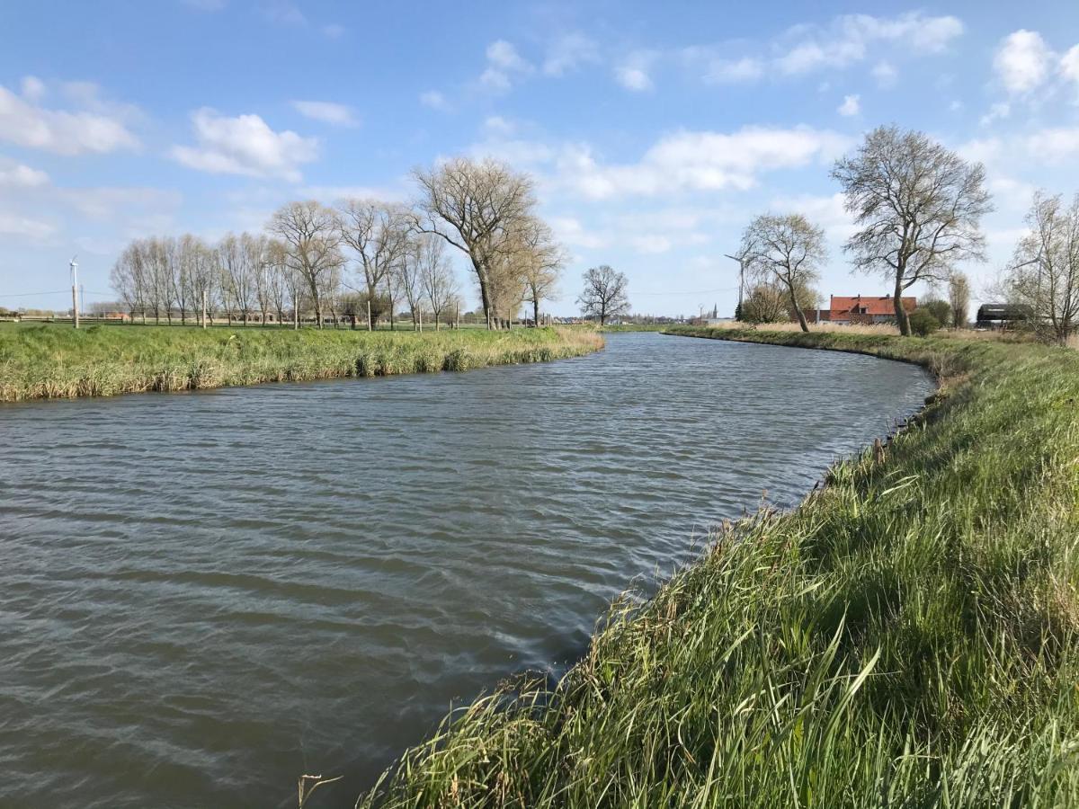 Ter Zwaanhoek Villa Oostende Buitenkant foto