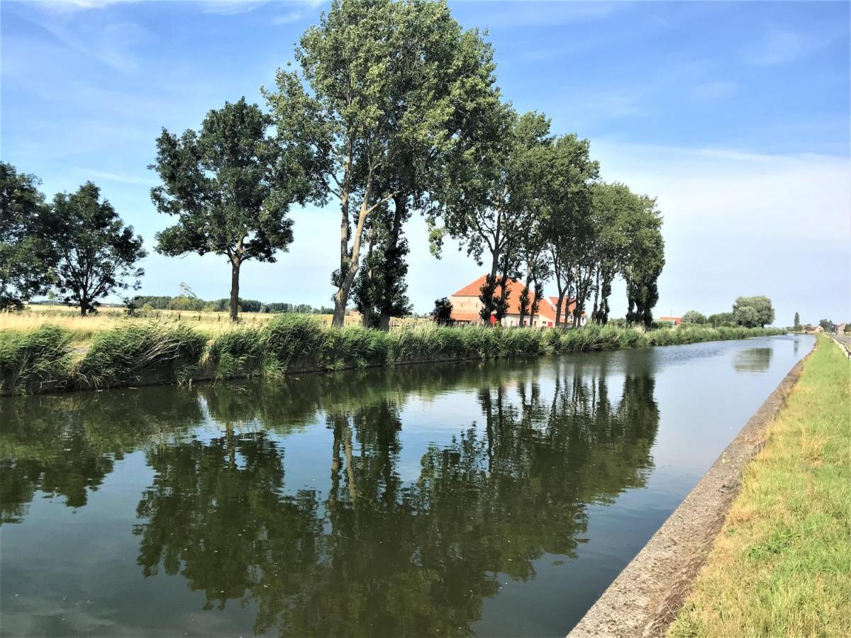 Ter Zwaanhoek Villa Oostende Buitenkant foto